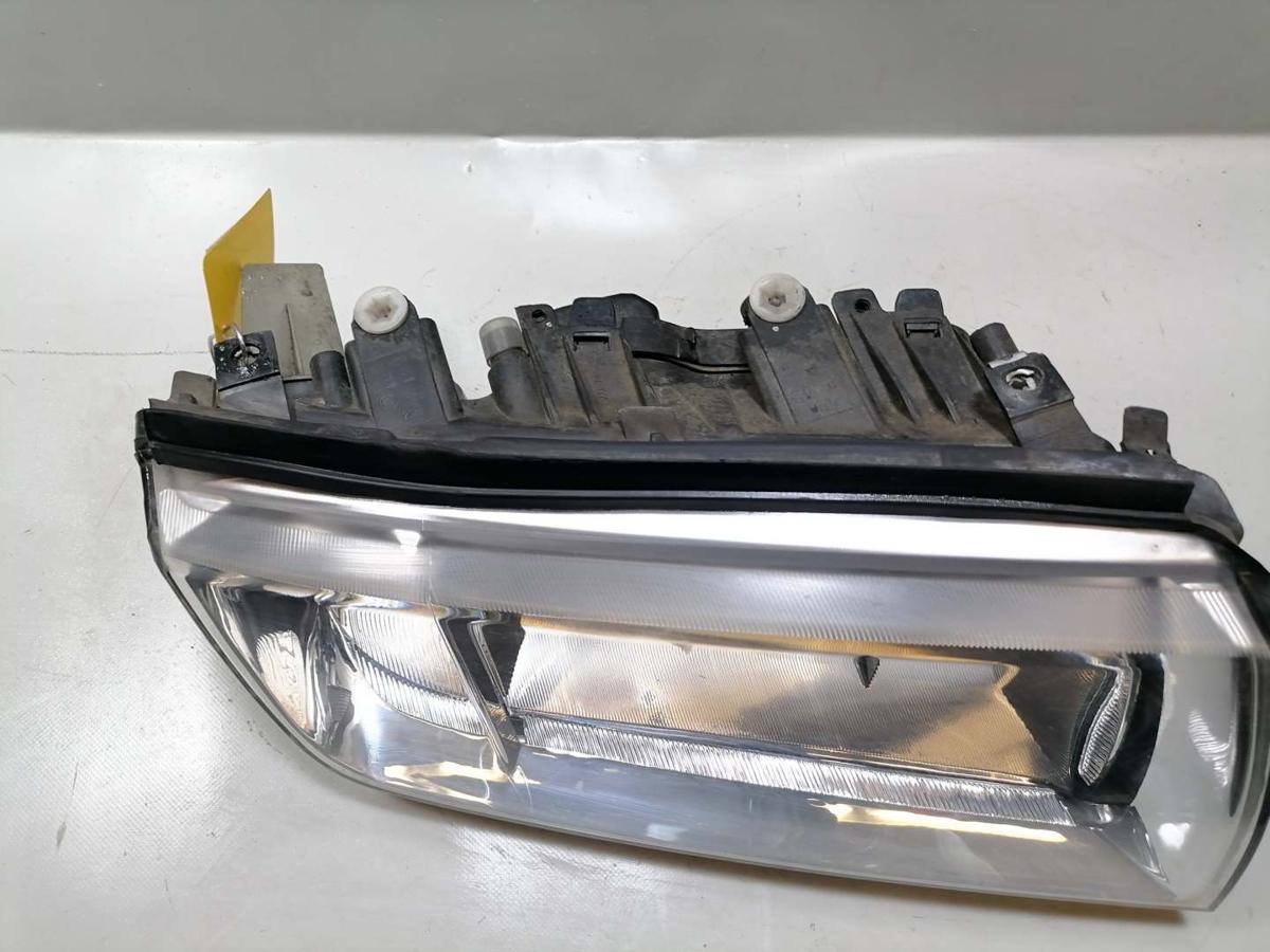 Skoda Fabia 6Y Scheinwerfer rechts Halogen Chromhintergrund Bj.2005